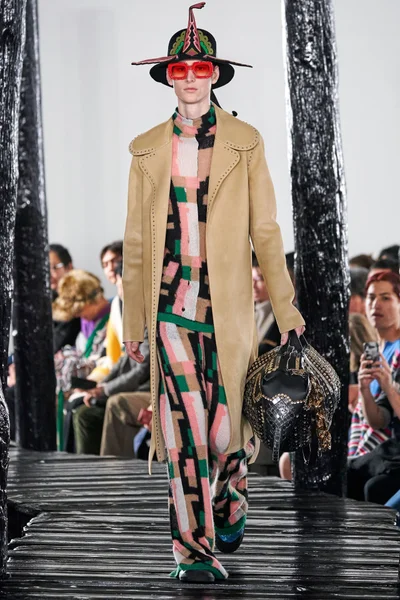 Look 6